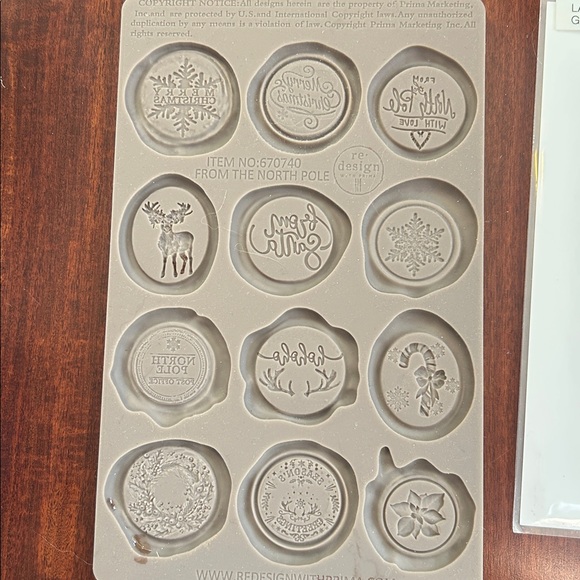 Crafting Stamp and Die Set - Picture 11 of 14